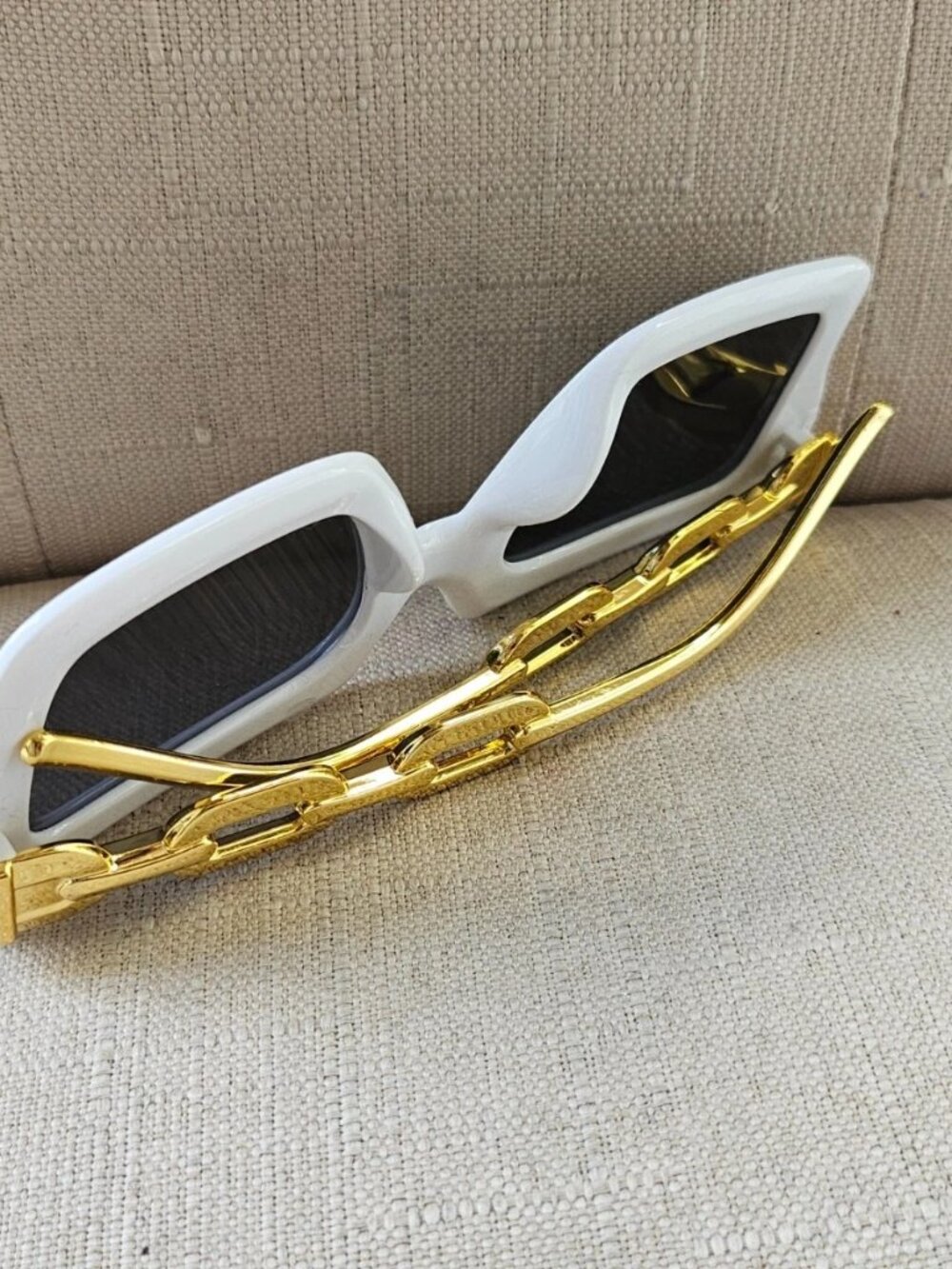 Fashion Sunglasses Women Eyeglasses White Plastic Frame Gold Tone Temple Shades - Picture 5 of 12